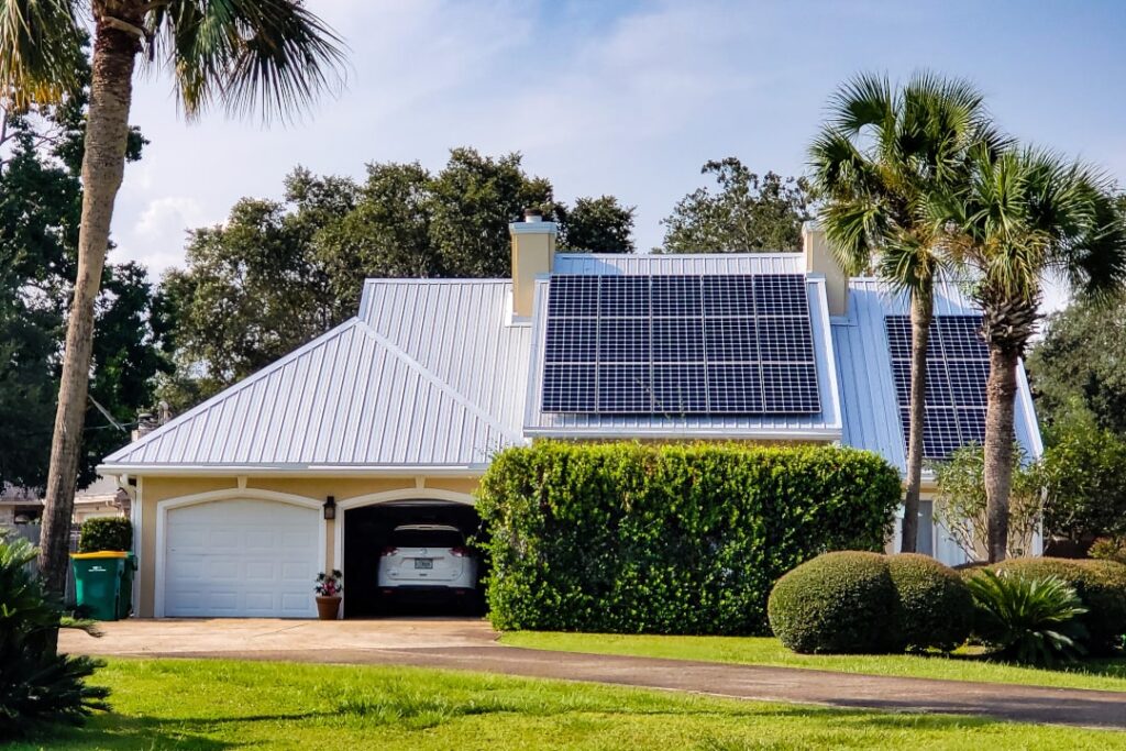 New Metal Roof Contractor in Clearwater Florida